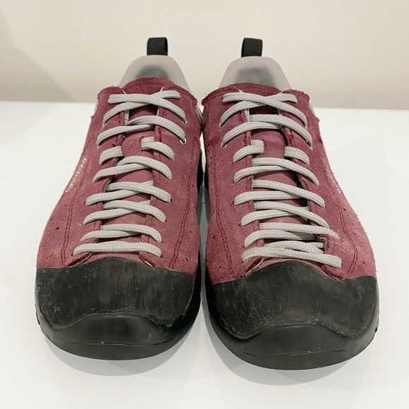 ASOLO Shiver GV Hiking Shoes GoreTex Vibram Burgundy Suede Size 7.5 - Picture 5 of 12